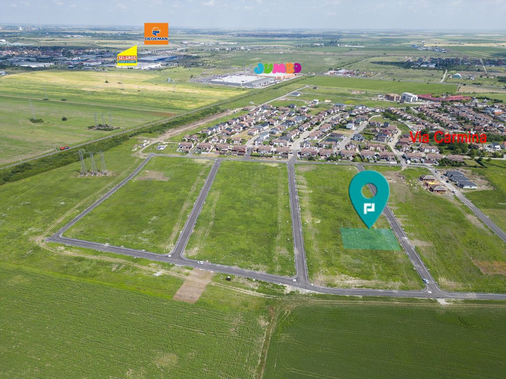 Loc de casa de 476 mp în Via Carmina