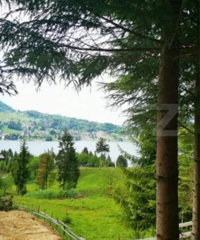 Teren Colibita, 1120 mp