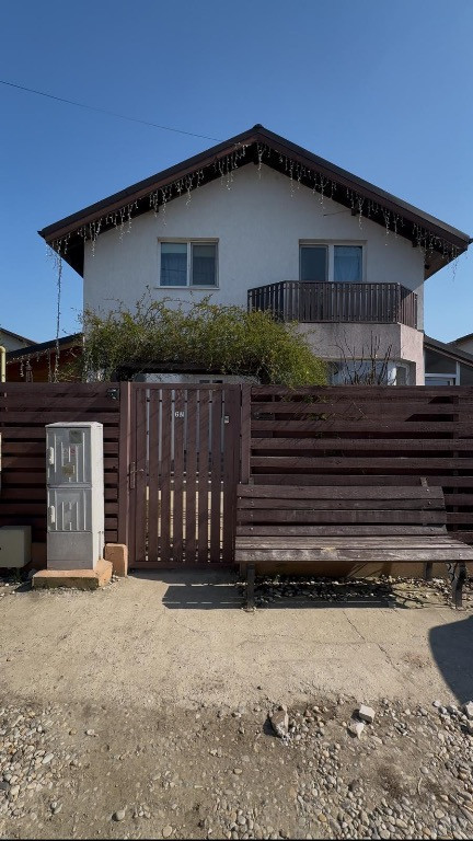 Mobilata si Utilata, 4 Camere, 2 Bai, Aproape de Bulevard