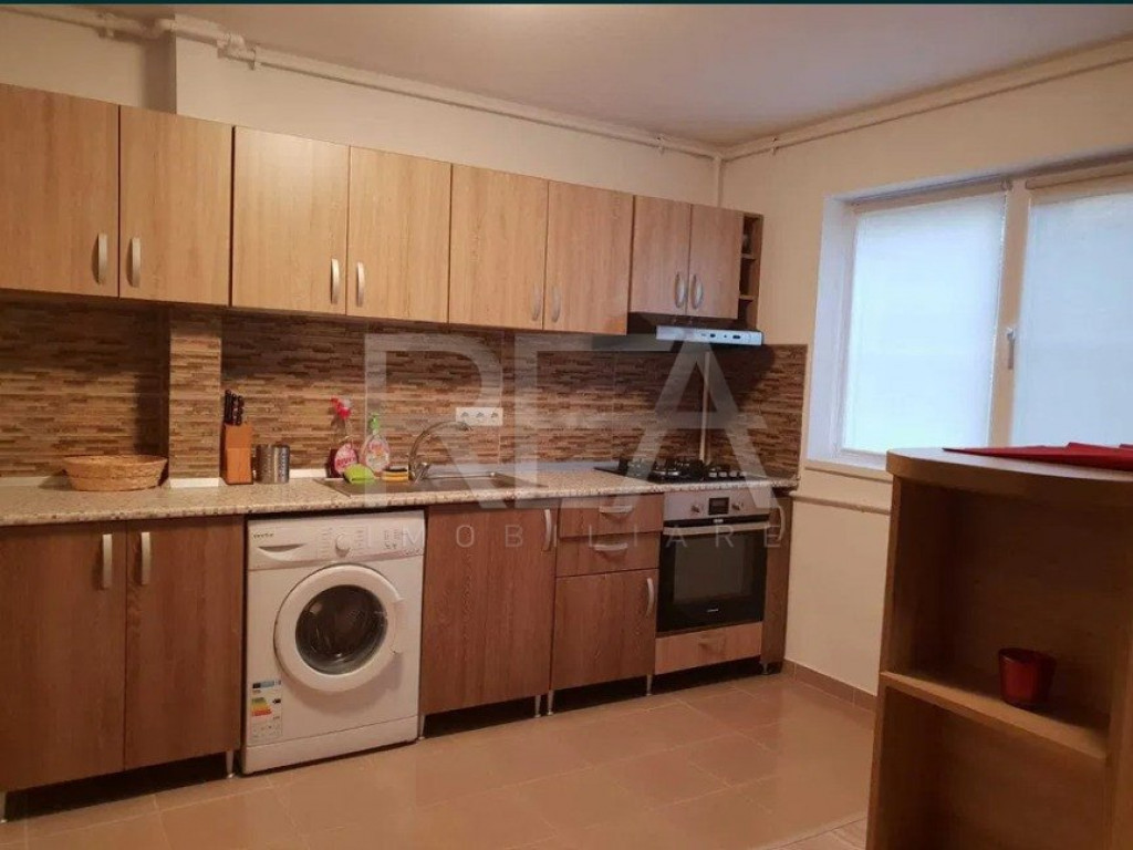 Garsonieră - p/3 - 2014 - Vitan/Stadion Olimpia