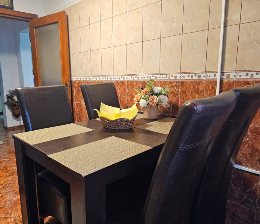 Apartament 3 camere situat in zona TOMIS III