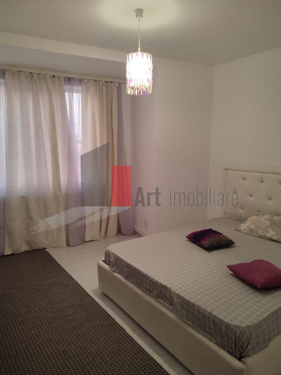 Apartamentul "MERKE" , et. 2 in vila, CENTRALA PROPRIE