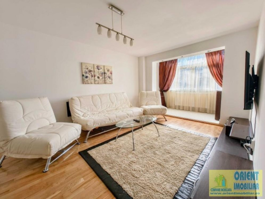 Tomis Nord, decomandat, 3 camere, etaj 2, mobilat, gaze