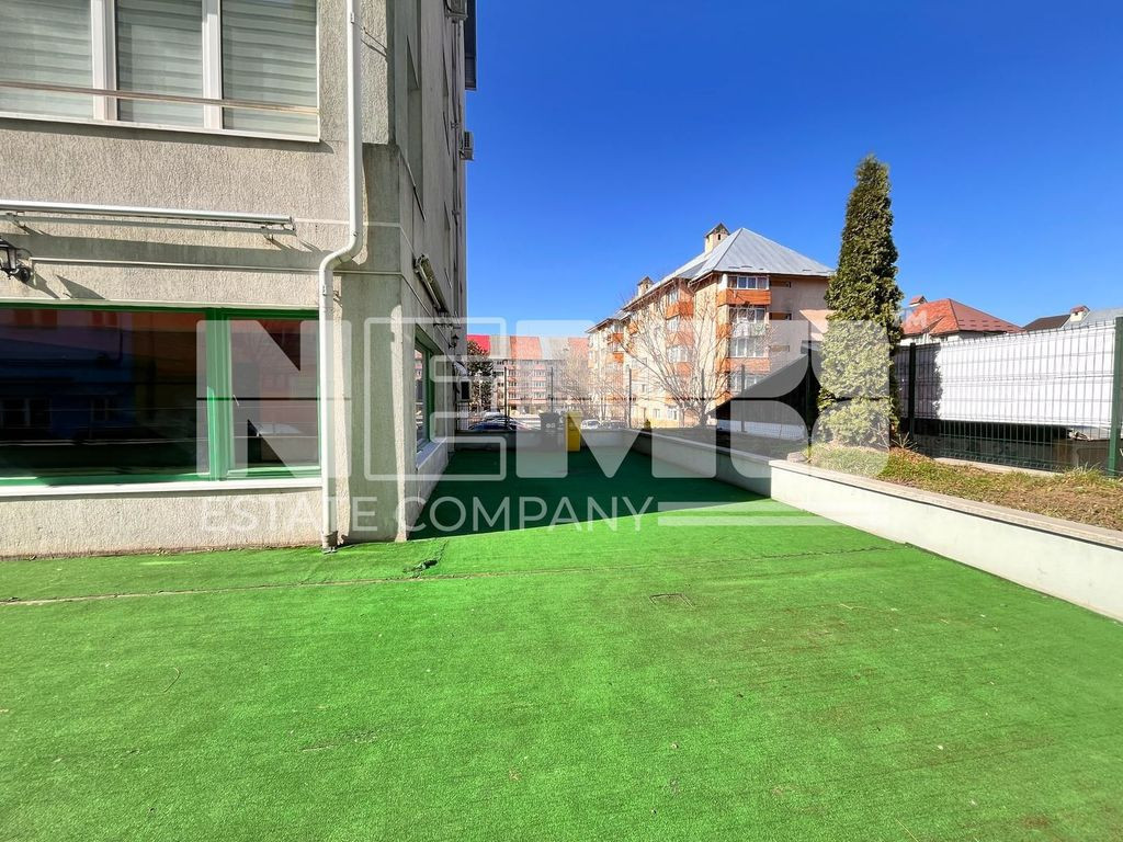 Spatiu Comercial 242 Mp/Utili I Suceava/Obcini I2000Euro/...