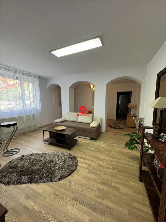 Apartament 4 Camere Zona Faleza Nord