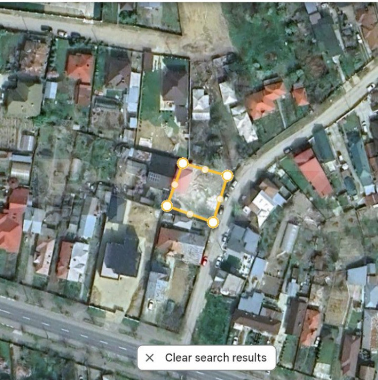 Casa de 8 camere , Gaesti.