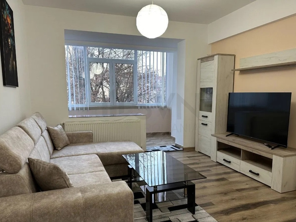 Apartament 3 camere Piata Romana