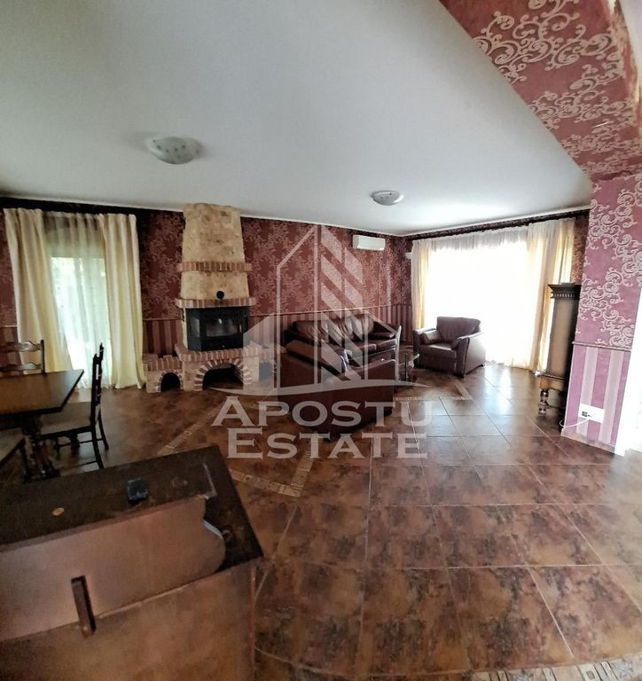 Casa individuala 4 camere, 3 bai, garaj inchis, Dumbravita