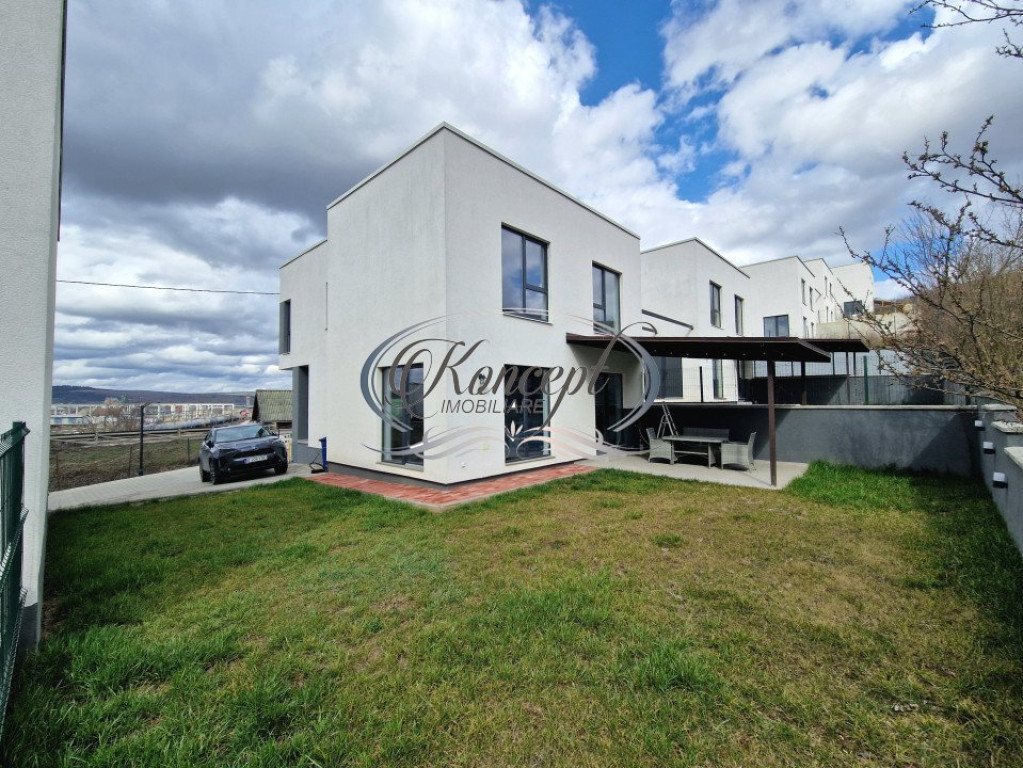 Casa individuala in Dezmir