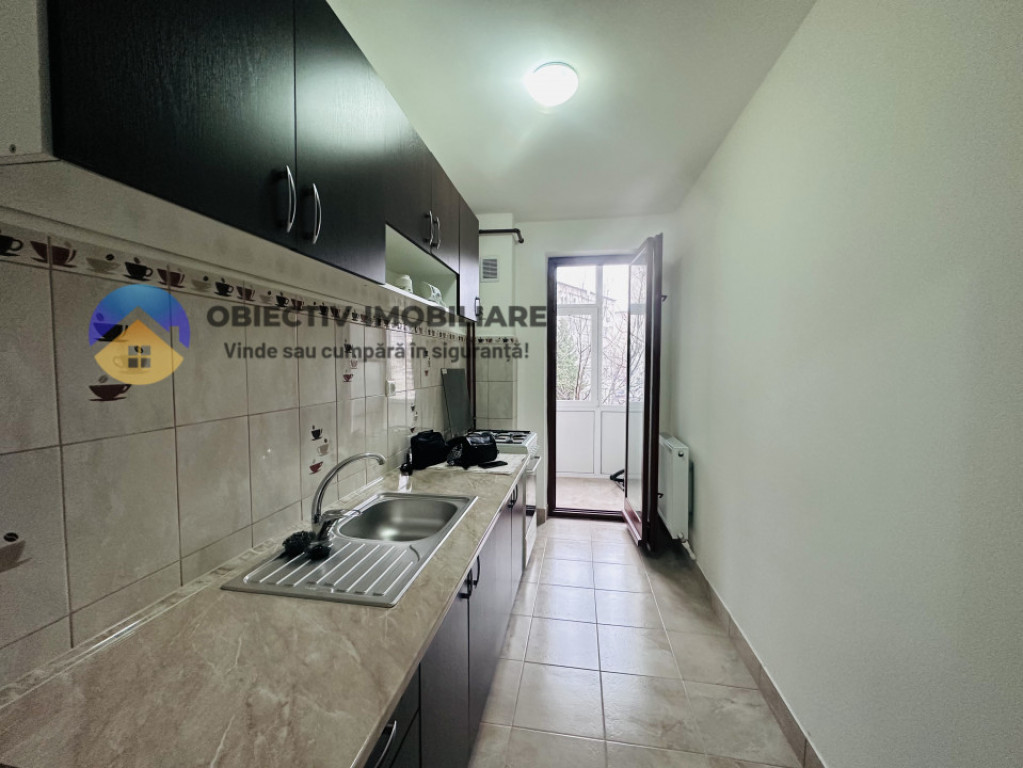 Apartament 2 camere/etaj 2 -zona centrala
