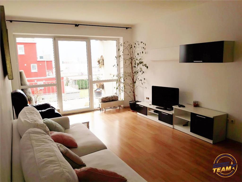 Apartament luminos, nemobilat, 100mp, Avantgarden 1, Brasov.