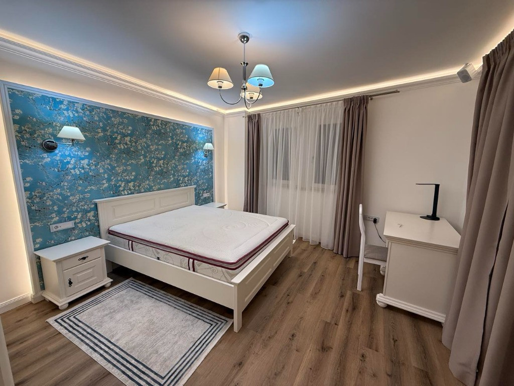 Casă modernă Gruia