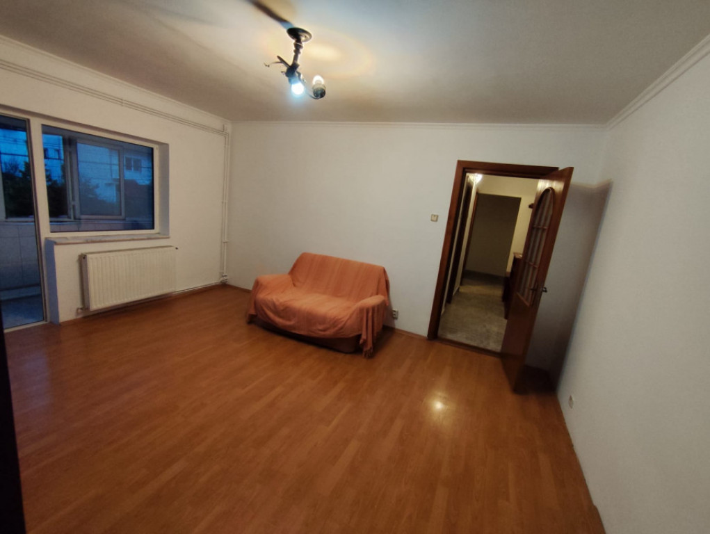 APARTAMENT 3 CAMERE DE VANZARE GAVANA 3 ETAJ 1