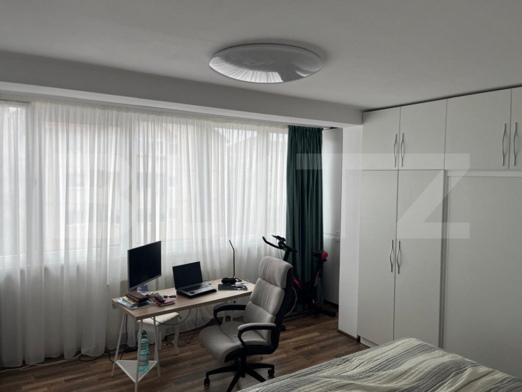 Apartament 3 camere, 90 mp, zona Valea Aurie