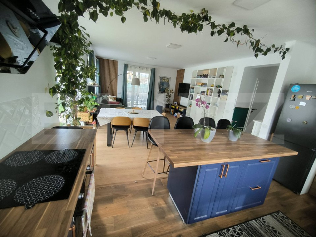 „Casă în stil mediteranean pentru familie, situată înt