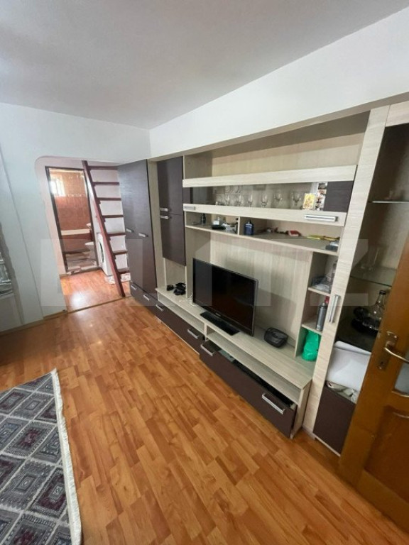 Apartament cu 2 camere, 48 mp, zona HAN