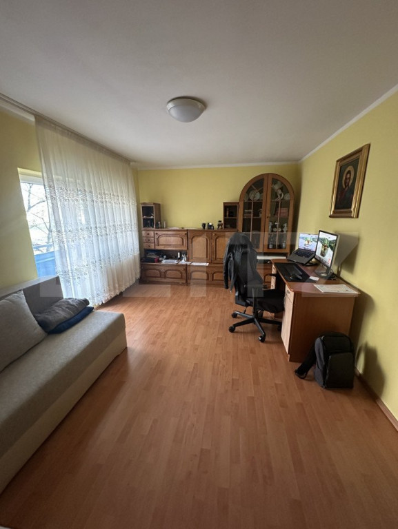Apartament cu 3 camere, 67 mp, zona Micro 17