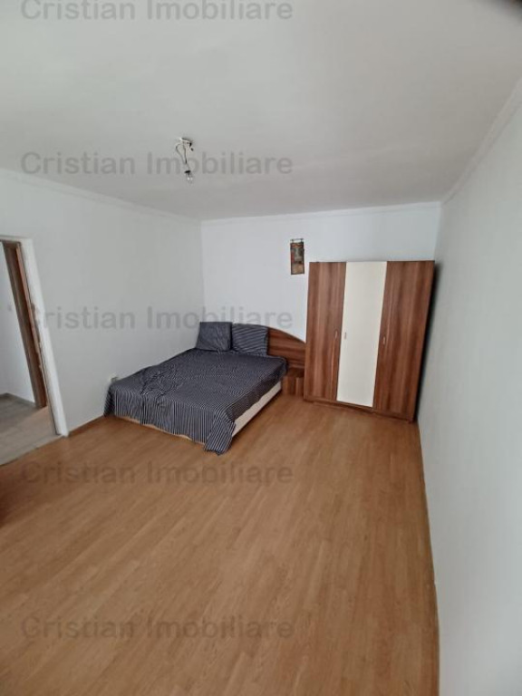 PARTER Garsoniera Decomandata BLOC MIXT Obor