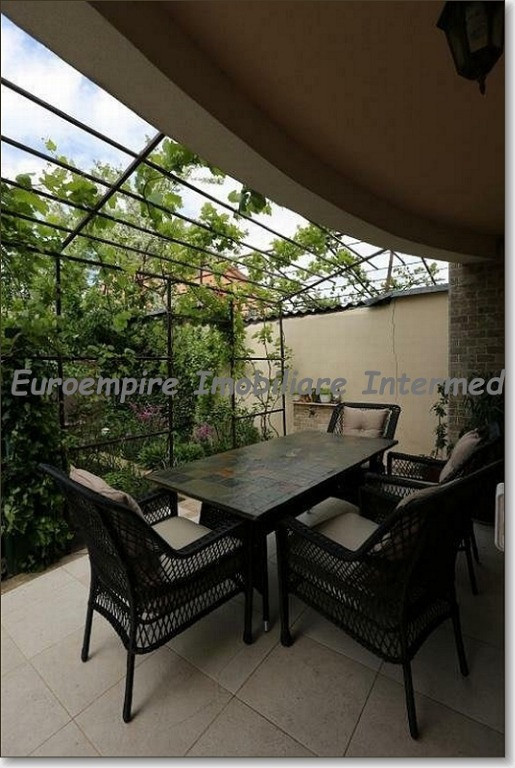 De inchiriat vila in Constanta zona Coiciu