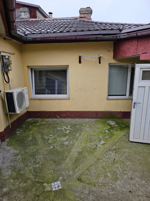 Casa situata in zona Trocadero, Constanta