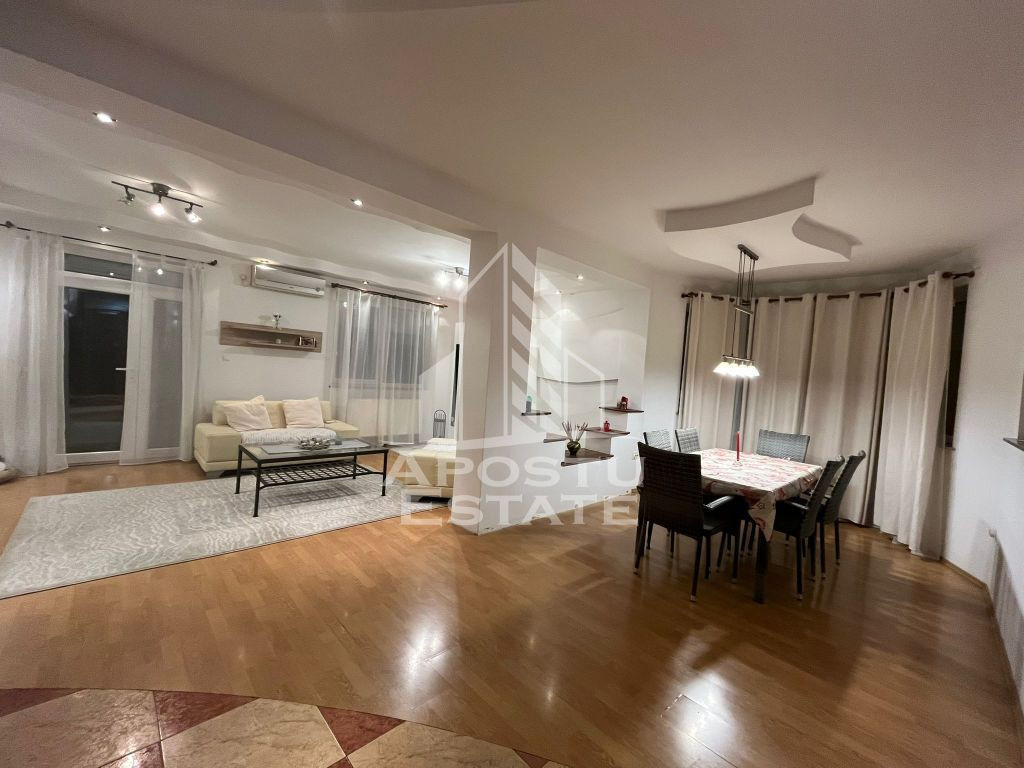 Casa individuala cu 6 camere, 3 bai, garaj, teren 500 mp ...