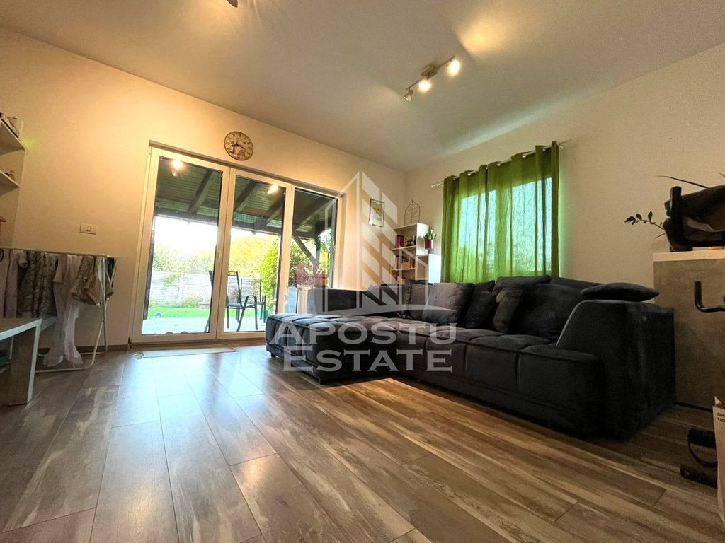 Casa mobilata si utilata cu 3 camere, acces auto ,langa M...