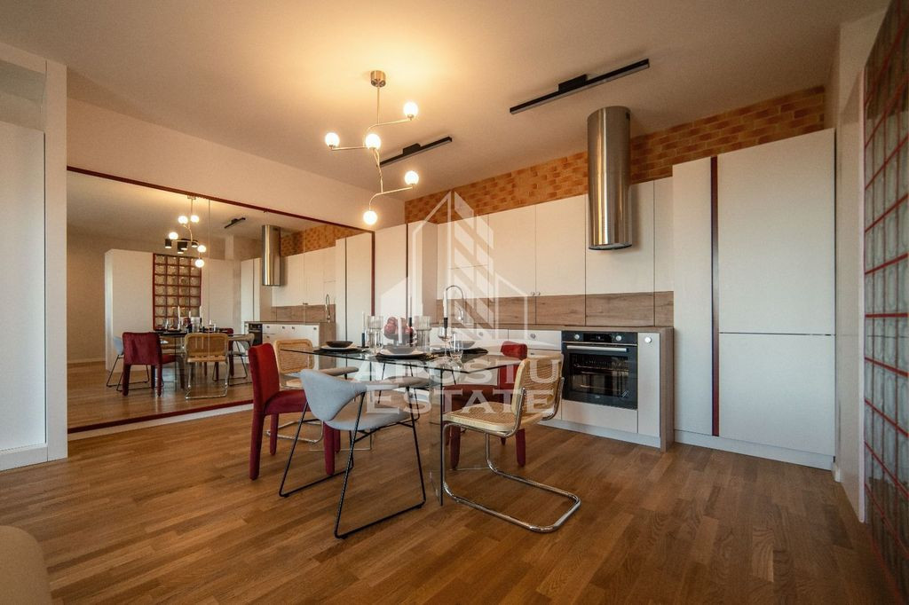 Apartament cu 3 camere, loc de parcare subteran, prima in...