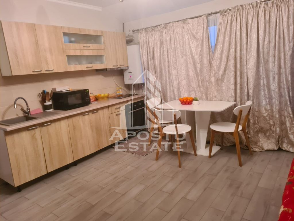 Apartament cu 2 camere, pod 54mp, zona Freidorf, centrala...