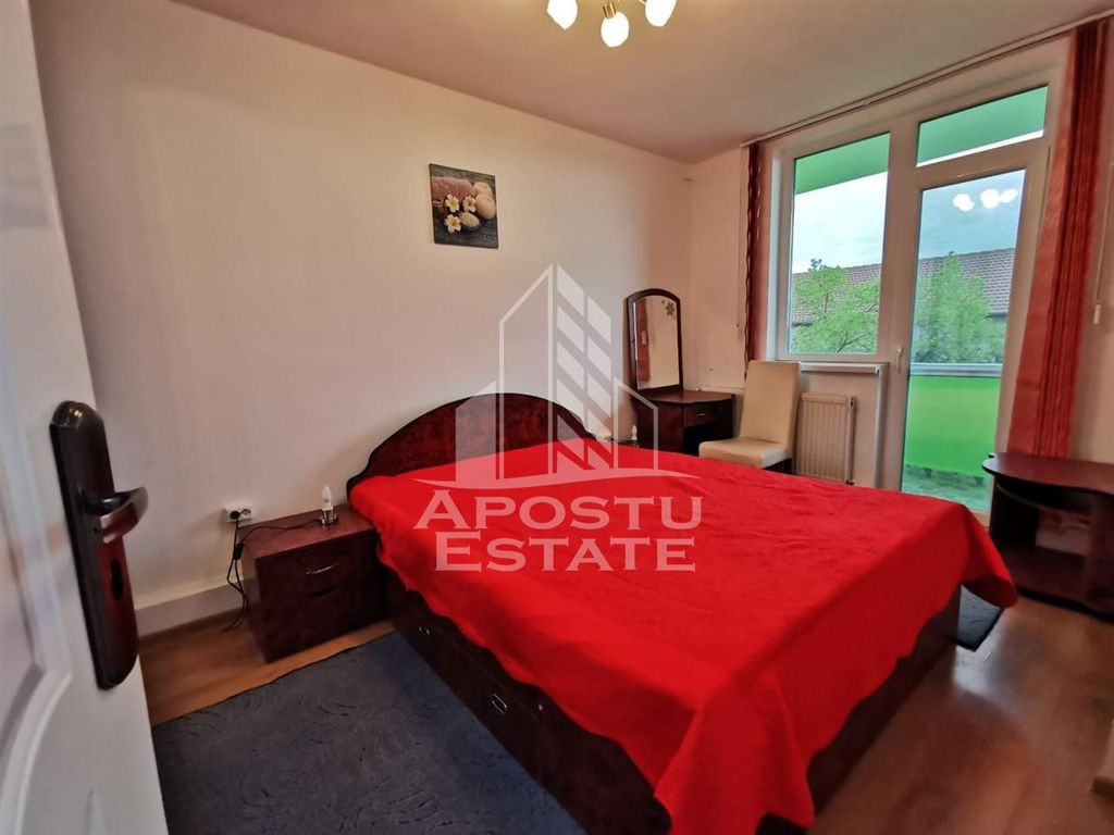 Apartament cu 2 camere in Complexul Studentesc, decomanda...