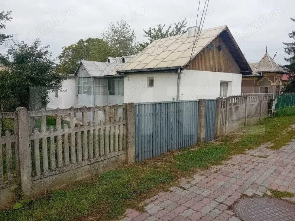 Casa centru Pucioasa