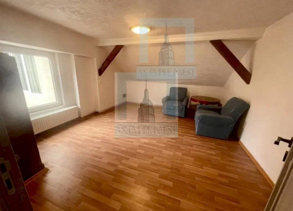 Ap 4 camere - zona Centrul Istoric (ID:14349)