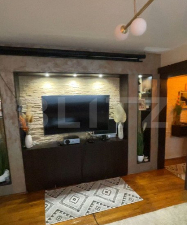 Apartament de 2 camere, etaj intermediar, 42 mp, zona Pacura