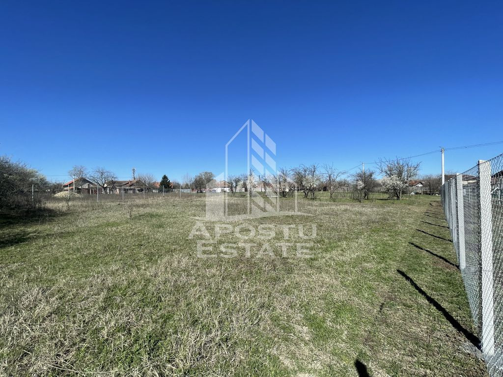 Teren intravilan 833 mp, front 29 ml, Giarmata