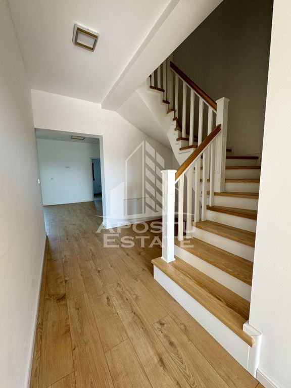 Duplex cu 5 camere si 3 bai, complet finalizat, disponibi...