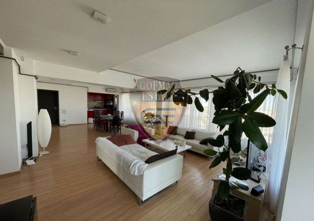 3 Cam, 121 mp, Terasa 144 mp, Universitate, Campus, Bloc 200