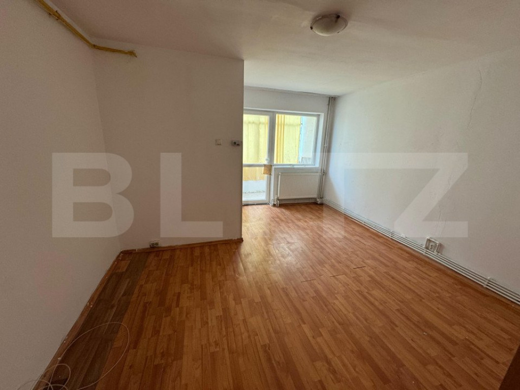 Garsonieră de vanzare, 27 mp, zona Micro 15
