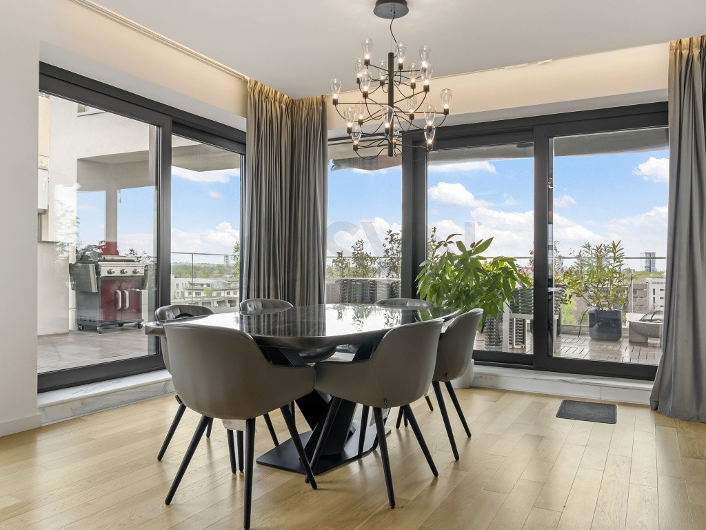 Duplex 4 camere in One Herastrau Plaza - Lux si Vederi Pa...