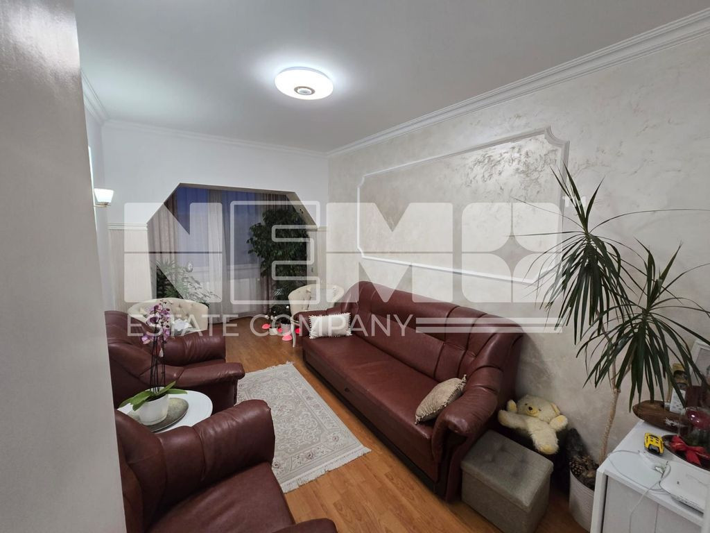 Apartament 3 camere I Rădăuți