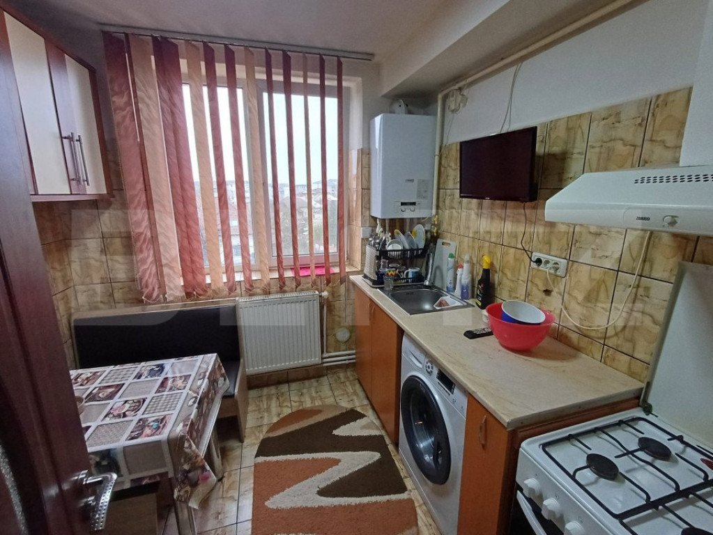 Apartament cu 3 camere, 62 mp, zona Bulevardul Republicii