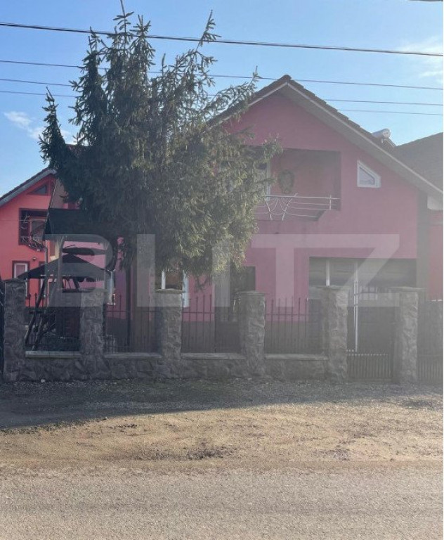 Casa semifinisata, 2 camere, 13 mp, cu spatiu comercial, zon