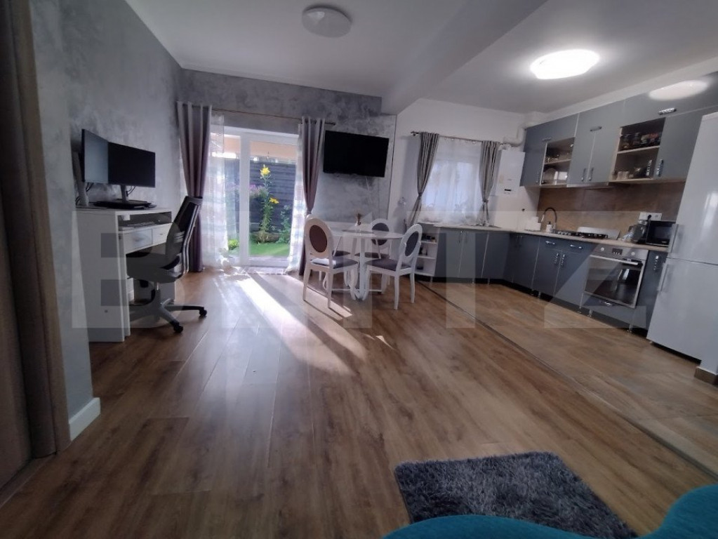 Apartament cu 2 camere, 45 mp, semidecomandat, gradina de 25