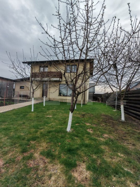 Casa cu 4 camere in Bod - Brasov