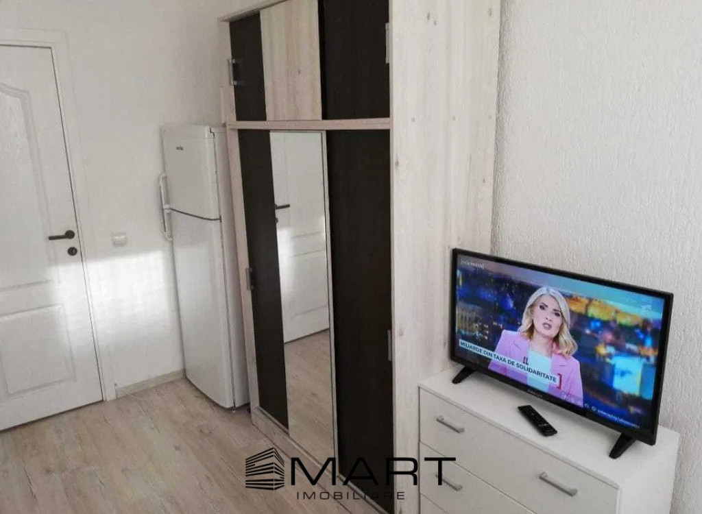 Garsoniera decomandata zona Compa