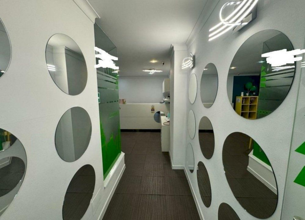 Spatiu Comercial Decebal | 120 MP | Bloc Nou