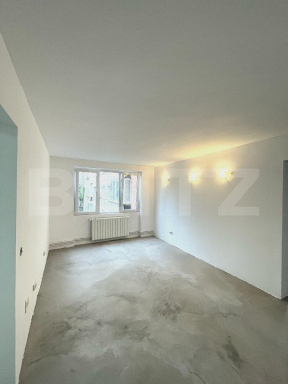 Apartament cu 2 camere, etaj intermediar, zona Tipografilor