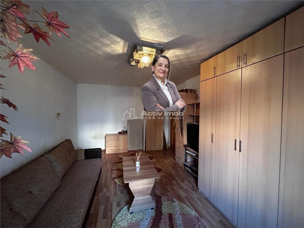 Resita, 2 Cam. Conf.1, Decomandat, Zona Lunca