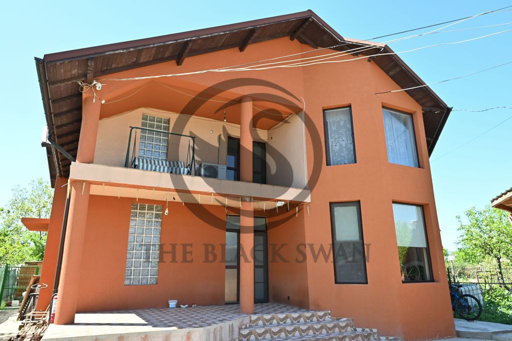 Casa/vila vanzare în Strejnicu, 210.4 MP | COMISION 0%