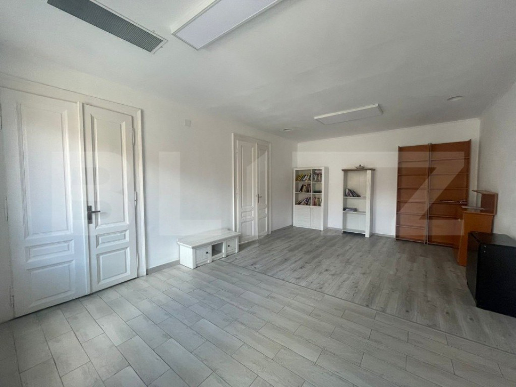 Casă de vânzare , 90mp, zona ultracentrală