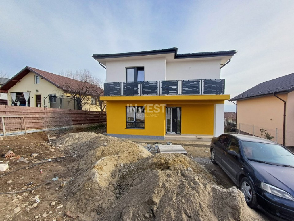 Casă de vânzare în zona Valea Adâncă