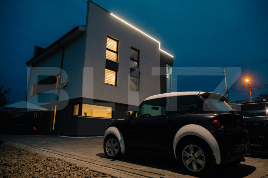 Pensiune Smart Ultra-Lux de vanzare, Sangeorgiu de Mures